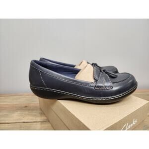 Clarks Ashland Bubble Navy Leather Loafer Women’s Size 7 XW